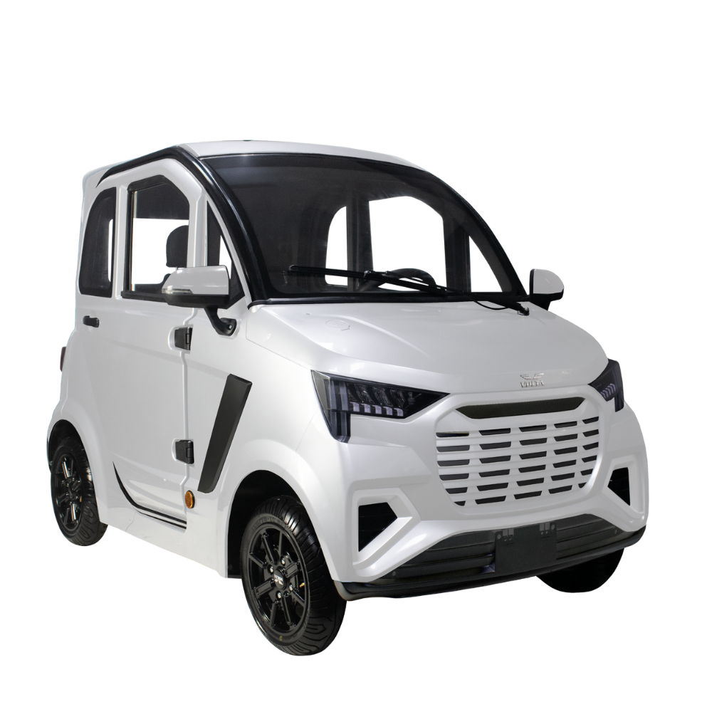 Volta EV2 in Weiß, Dreiviertelansicht von vorn.