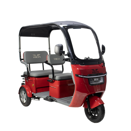 Volta VM5 NEO in Rot, Dreiviertelansicht von vorn.